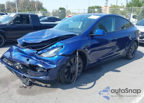 2025 Tesla Model Y Performance Dual Motor All-Wheel Drive from USA, damaged, VIN 7SAYGDEF0SF311177